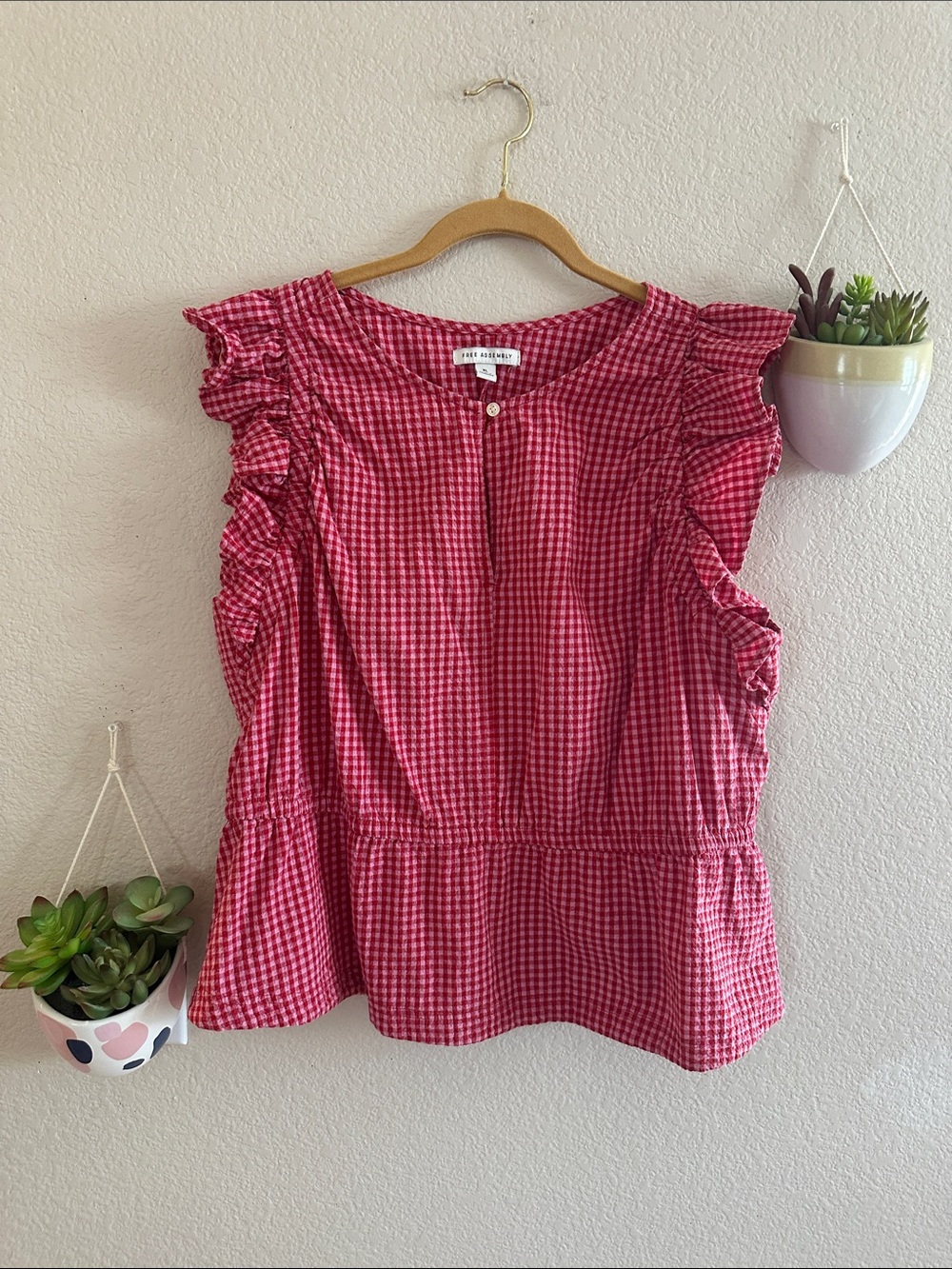 Free Assembly Pink Red Gingham Ruffle Peplum Keyhole Top Blouse